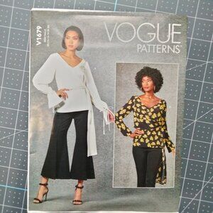 V1679 Vogue Pattern, 14-22, Misses' Top, Uncut, FF, OOP